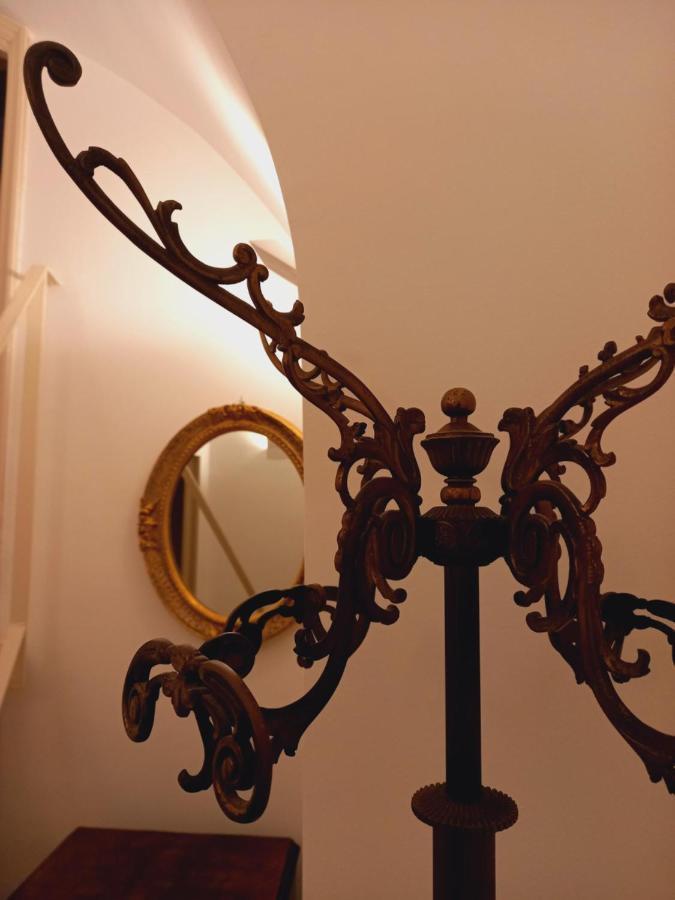 Le Petit Palais - Naples Bed & Breakfast Luaran gambar