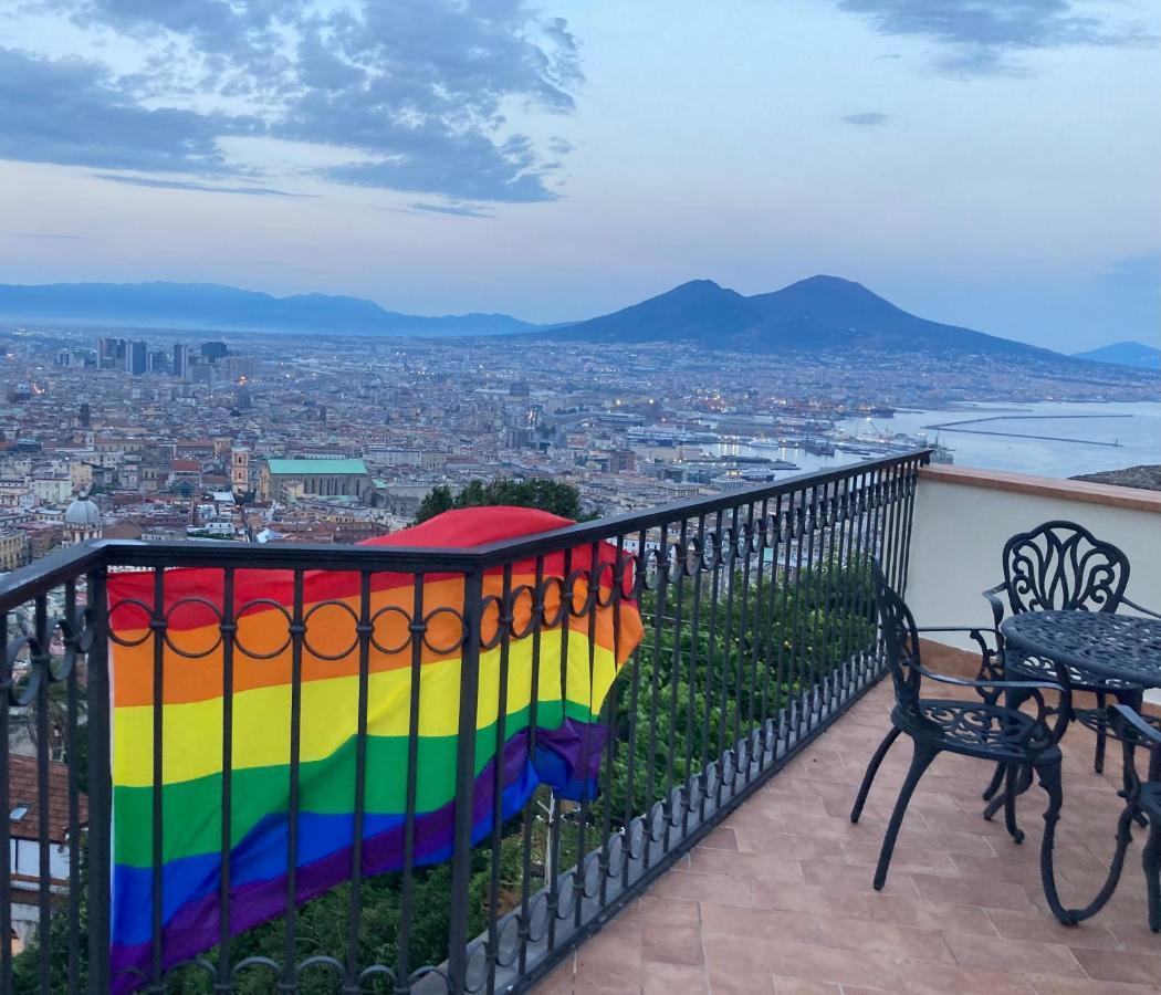 Le Petit Palais - Naples Bed & Breakfast Luaran gambar